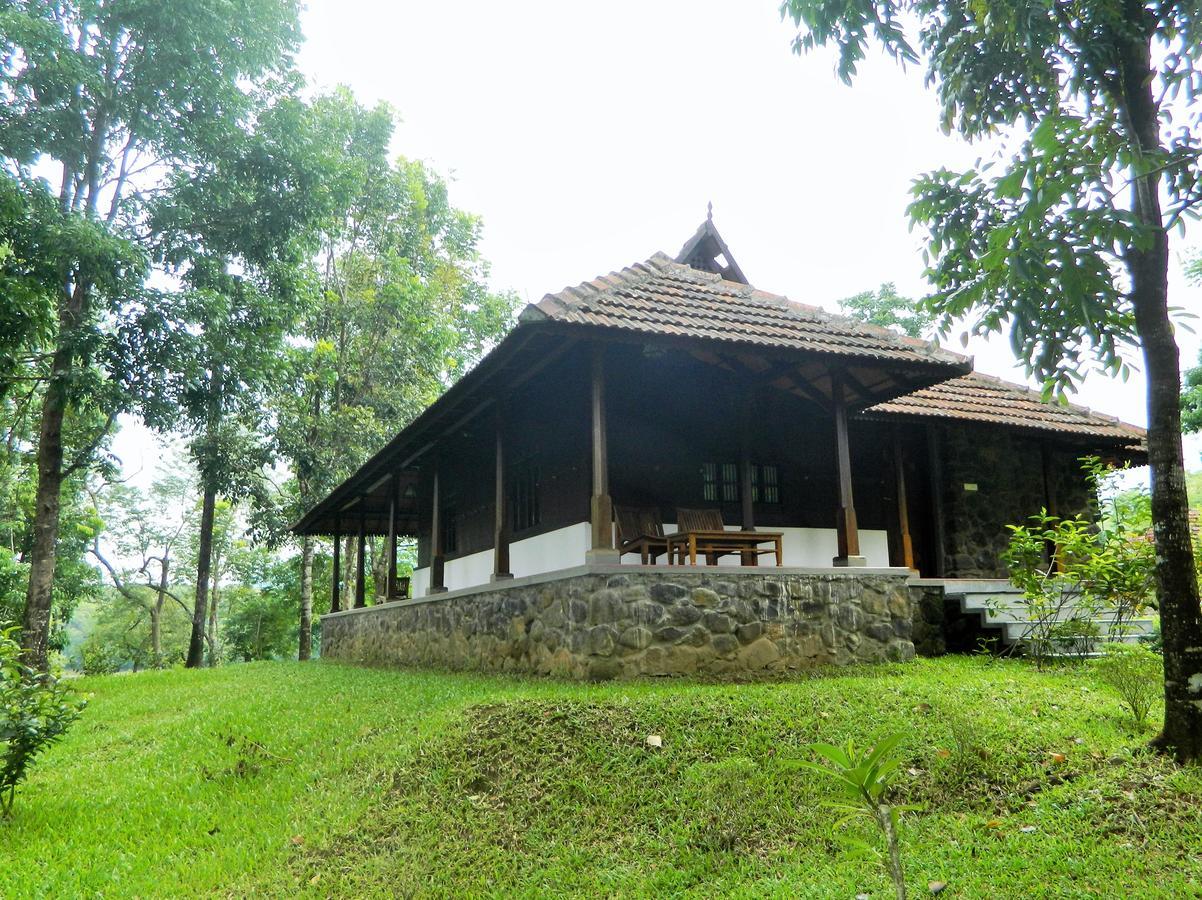 Quiet By The River- Cgh Earth Thodakayam Luaran gambar